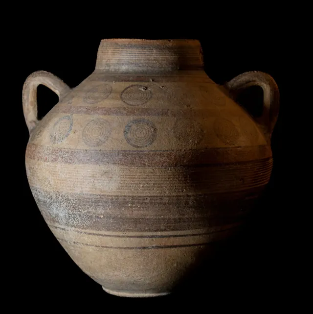 Globular Bichrome Amphora with Two Registers of Concentric Circles